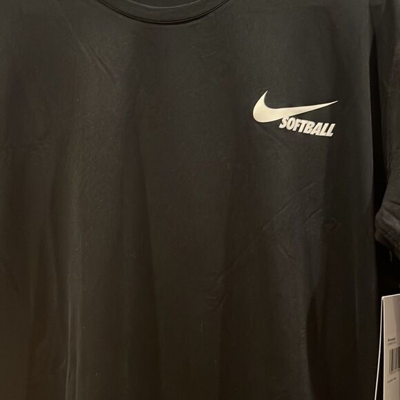 Nike Dri-FIT Women's Long-Sleeve Softball Top NEW - Picture 2 of 5